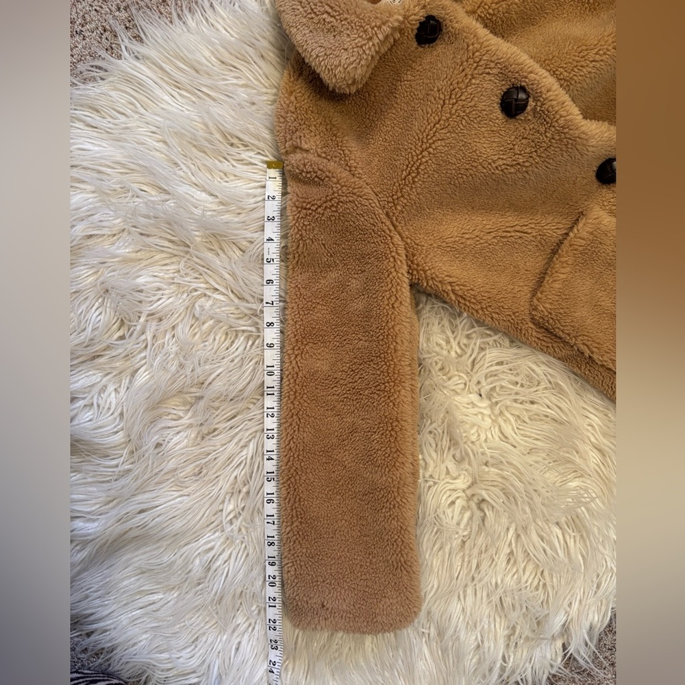 Philosophy Teddy Bear Coat Size S
EUC - Picture 11 of 12